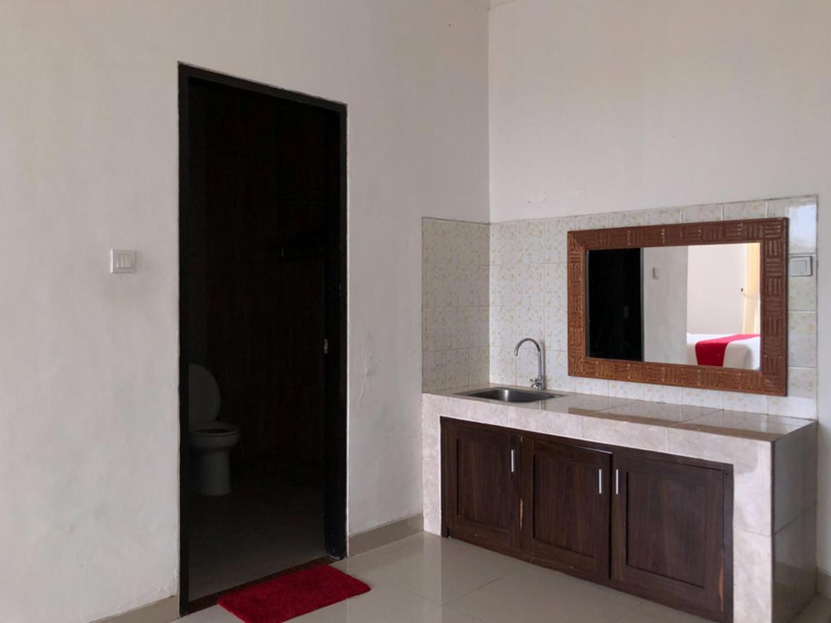Reddoorz Plus Near Dreamland Beach Jimbaran Exteriér fotografie